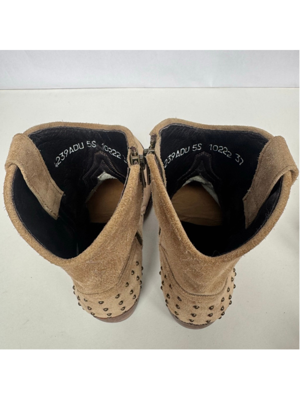 Sendra Suede Western Ankle Boots Size 37 Tan Embroidered Studded cowboy - Picture 8 of 10